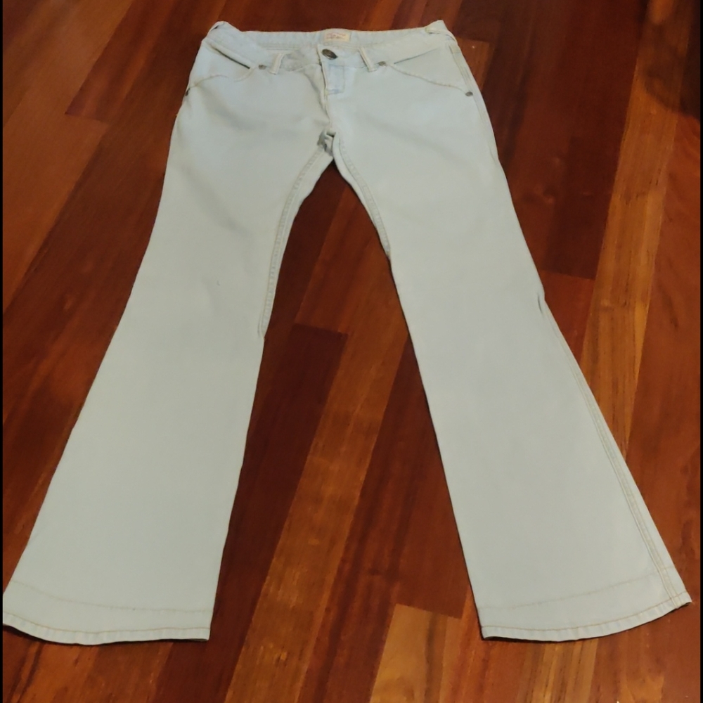 Jeans - Picture 3 of 4